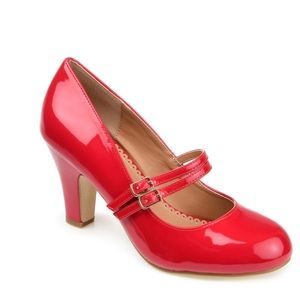 Journee Collection Mary Jane pump/ retro